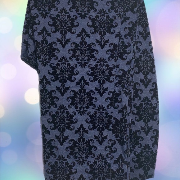 Chico’s Fabulously Slimming Pants Size 3 - Picture 3 of 4